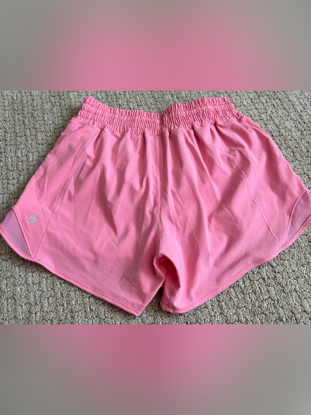 Lululemon Candy Heart Pink Shorts 6 - Picture 3 of 4